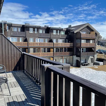 Lägenhet With 3 Bedrooms And Balcony