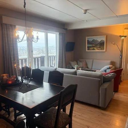 With 3 Bedrooms And Balcony Appartement