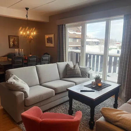 With 3 Bedrooms And Balcony Appartement Beitostolen