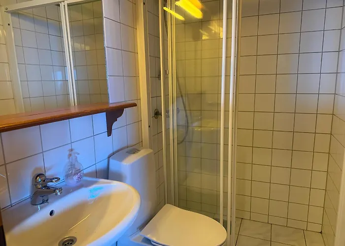 With 3 Bedrooms And Balcony Beitostolen