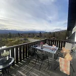 Lejlighed With 3 Bedrooms And Balcony