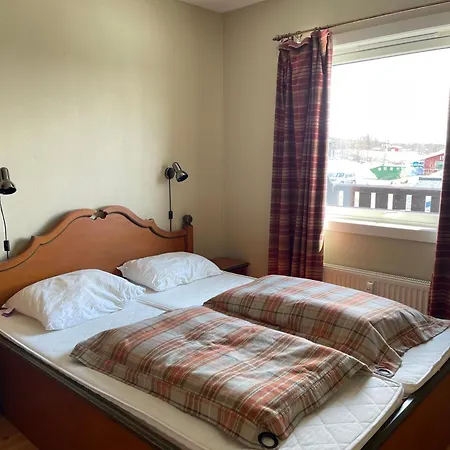 With 3 Bedrooms And Balcony Апартаменты Beitostolen
