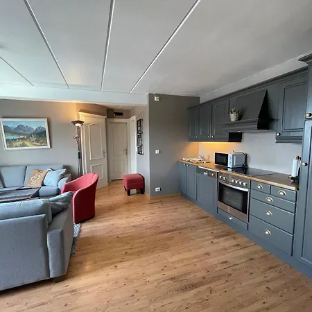 With 3 Bedrooms And Balcony *