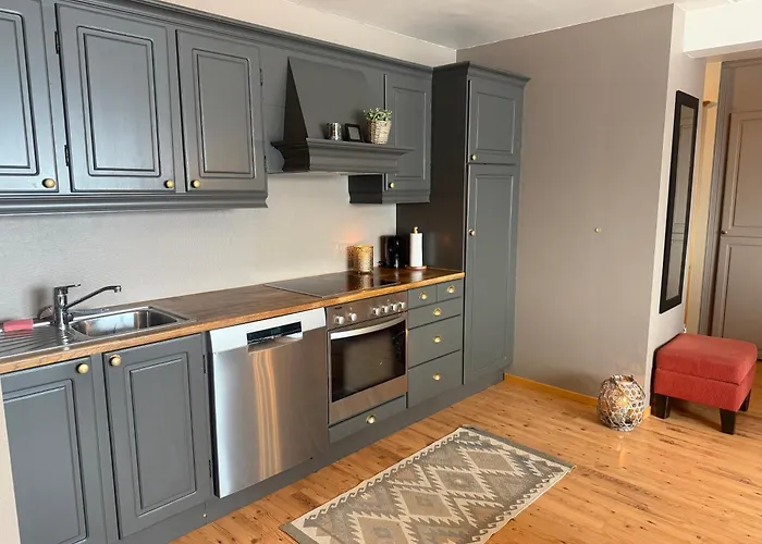 With 3 Bedrooms And Balcony * Beitostolen